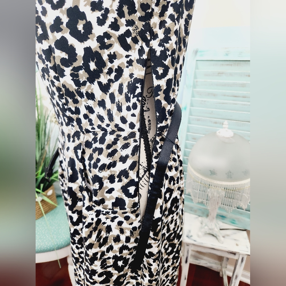 London Times Blue Animal Print Sheath Dress - Picture 6 of 9